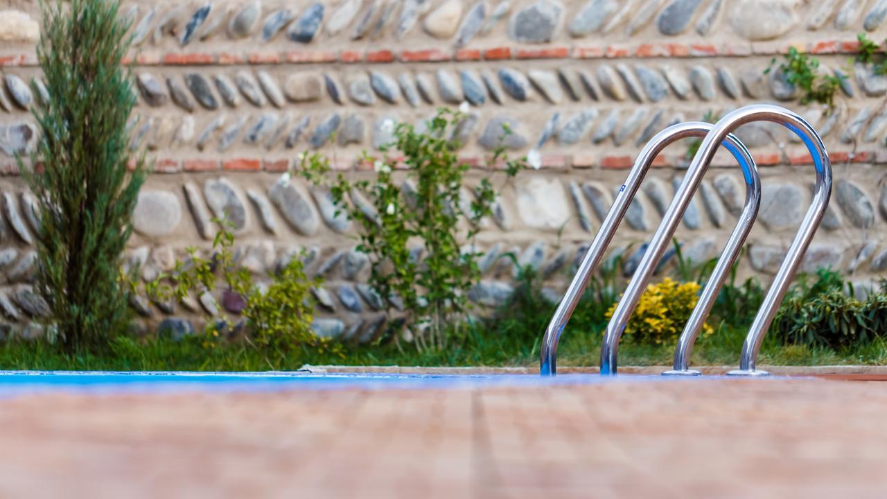 Отель Gino Wellness Мцхета Экстерьер фото