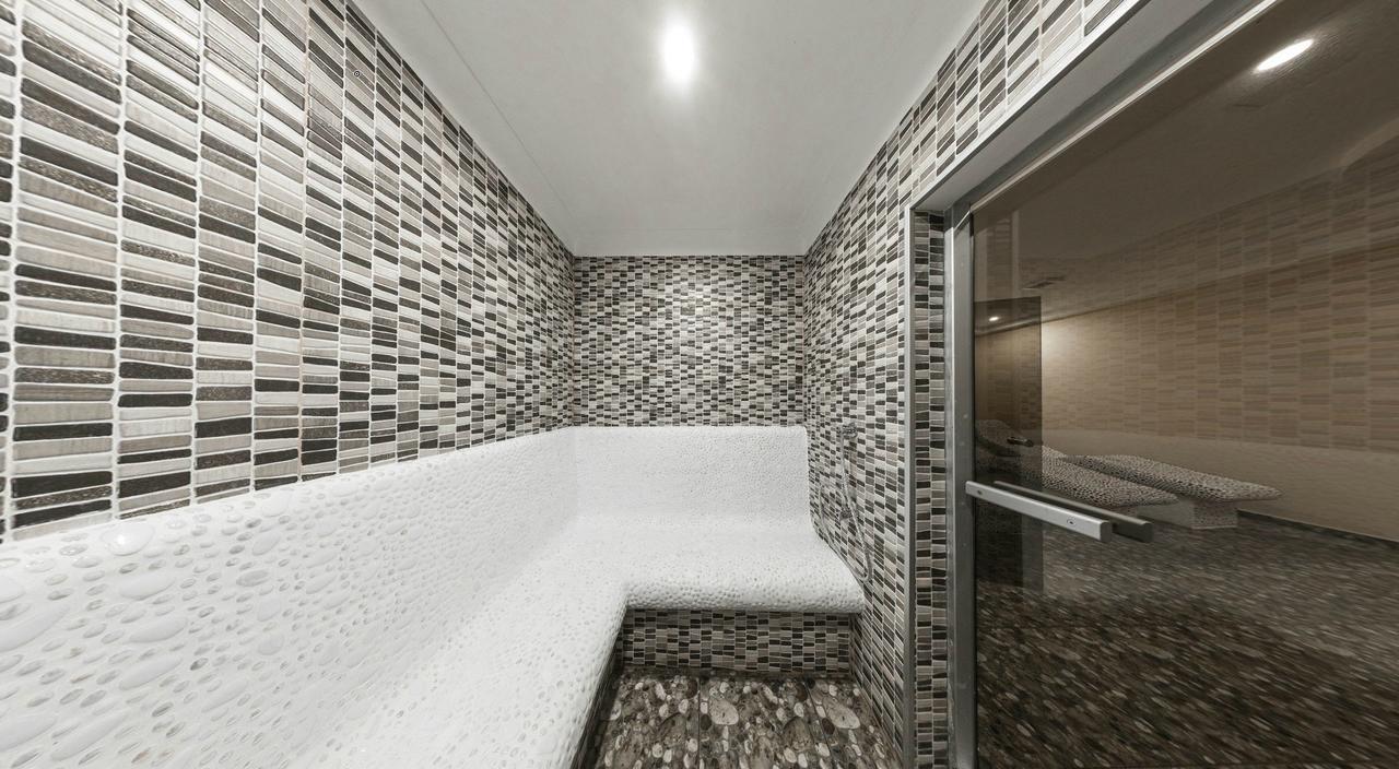 Отель Gino Wellness Мцхета Экстерьер фото